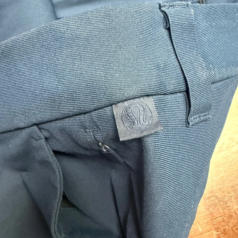 Lululemon Commission ABC Pant‎ Men 33x31 Blue Slim Fit Warpstreme Trousers